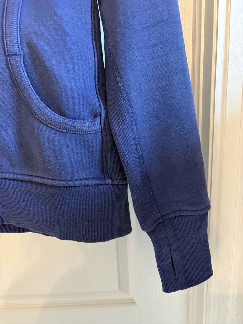 Lululemon Scuba Hoodie Sweatshirt - Picture 6 of 7